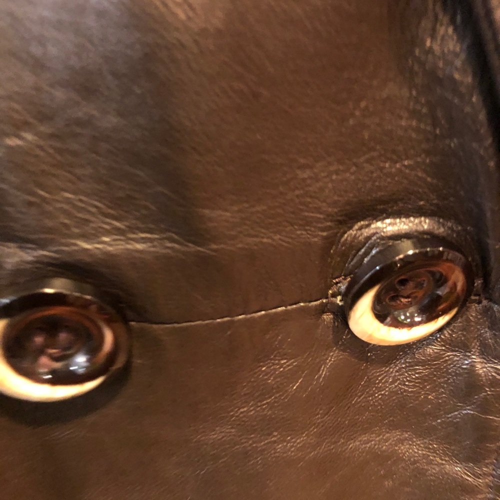 Leather jacket - Picture 4 of 5